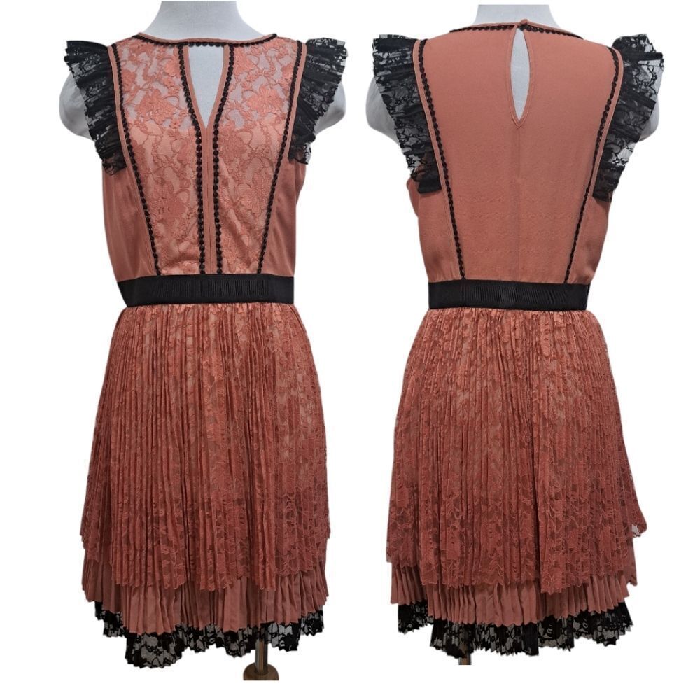 Sisley Lace Trim Mini Dress in Rust and Black